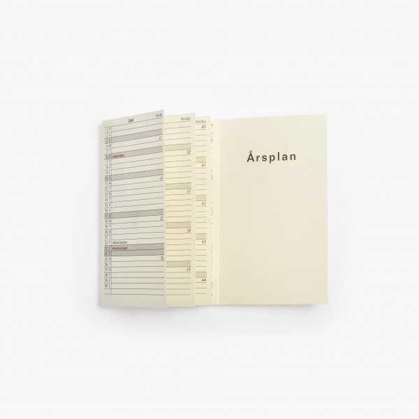 MER-kalendern 2026 - fickkalender - årsplan 2026 - vikbar - för svårslagen översikt